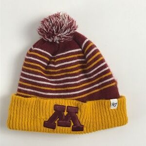 Minnesota Golden Gophers Toddler Kids Winter Hat Pom Pom